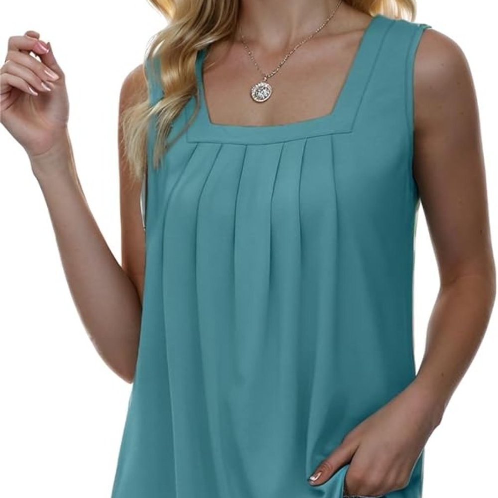 Camisa Blue Pleated Sleeveless Cami Top/NWT/2X